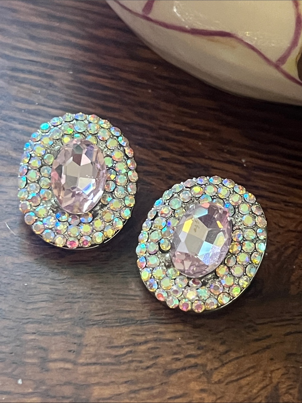 Vintage Pink/Borealis Aurora Faceted Silvertone Crystal Clip Earrings - Picture 3 of 5